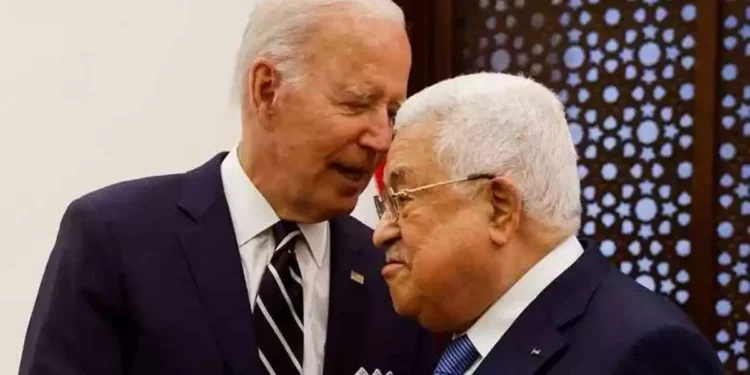 Abbas es criticado por no condenar absolutamente a Hamás