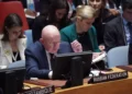 El representante ruso ante las Naciones Unidas, Vassily Nebenzia, habla en el Consejo de Seguridad de la ONU el 18 de octubre de 2023 en Nueva York. (Bryan R. Smith / AFP)