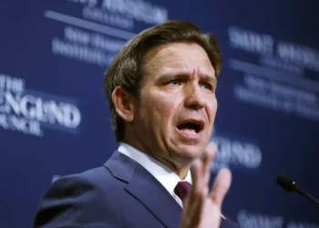 Florida disuelve SJP en universidades por respaldo a Hamás