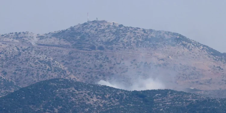 Hezbolá dispara 30 morteros y las FDI atacan equipo antitanque