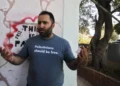 FDI desalojan a activista palestino de su casa en Hebrón