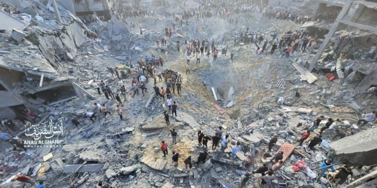 Hamás dice que 50 murieron en ataque aéreo en Jabaliya