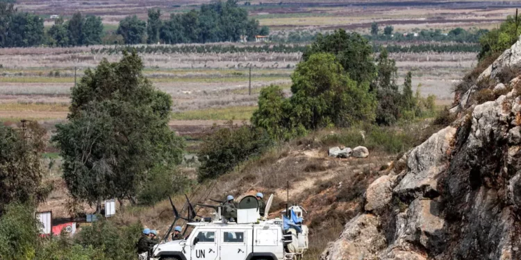 Sirenas de cohetes en Metula tras repetidos ataques de Hezbolá