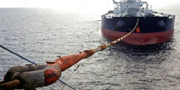 Irán en el punto de mira por la seguridad del suministro de petróleo