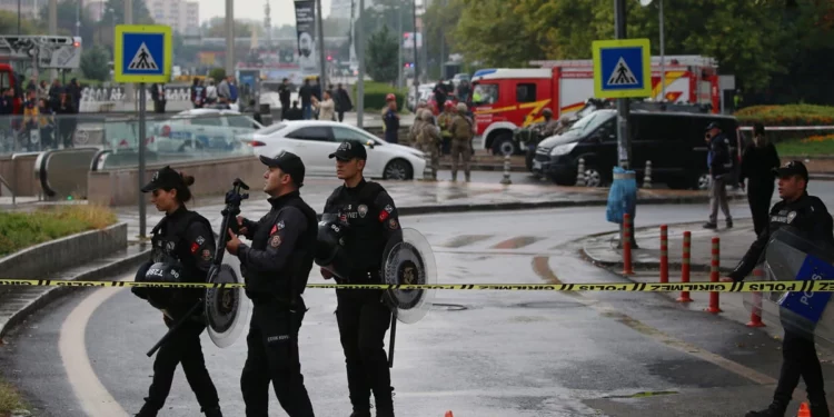 Atentado en Ankara: dos heridos cerca del Parlamento turco