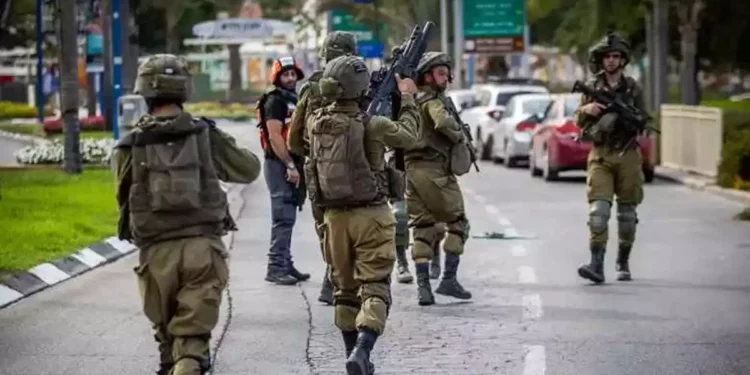 Ataque con cohetes en Sderot deja tres heridos