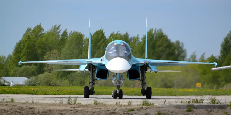 Fuerza Aérea rusa recibe segundo lote de bombarderos Su-34