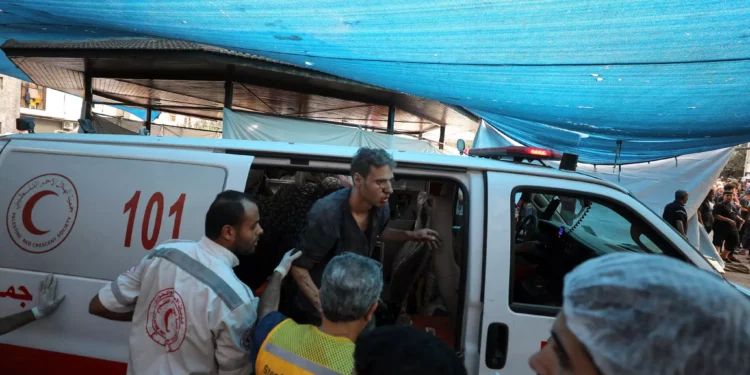 Médico de Gaza: Ataque israelí daña hospital Al Shifa en Gaza