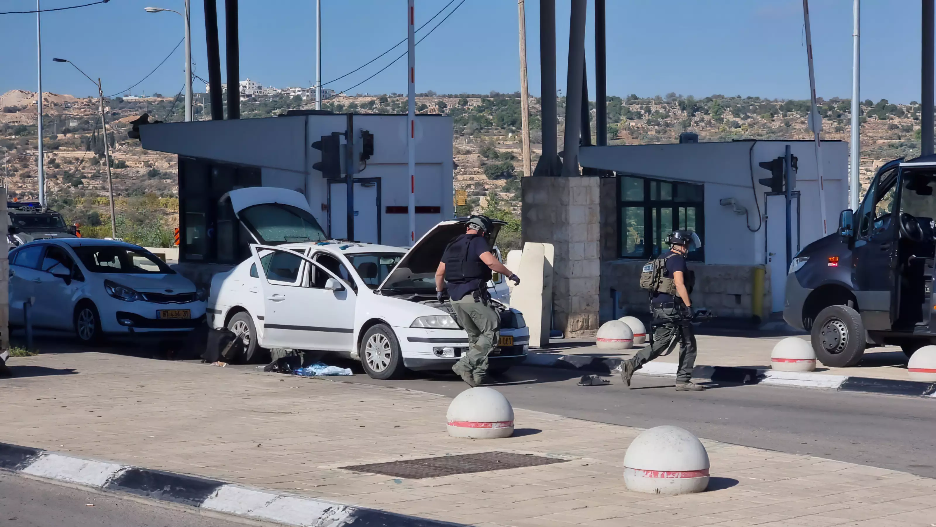 4 heridos, 1 grave, en atentado terrorista al sur de Jerusalén