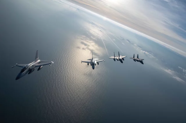 KAI entrega 12 cazas ligeros FA-50 Block 10 a Polonia