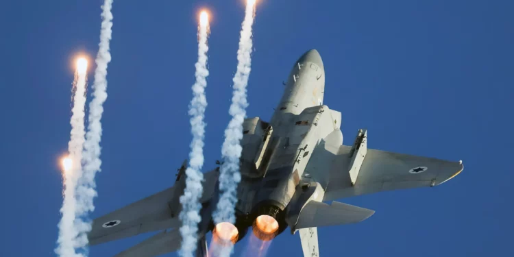 Ataques aéreos de Israel en Siria matan a combatientes pro Irán
