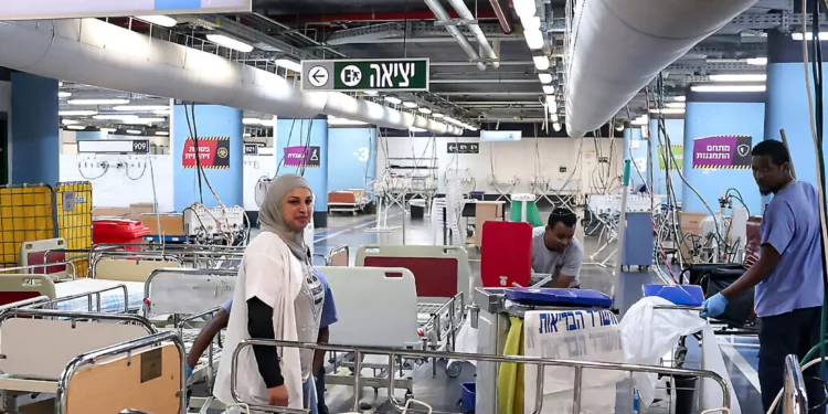 Sanidad abre 300 plazas de enfermería para apoyar en guerra