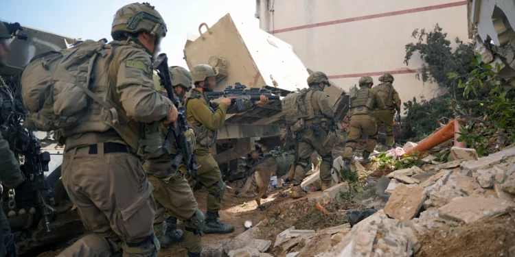 Intensos combates entre las FDI y Hamás en Zeitoun en Gaza