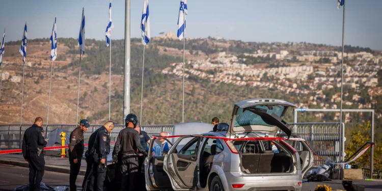 Ataque en Jerusalén: Policía detiene a familiares de terroristas
