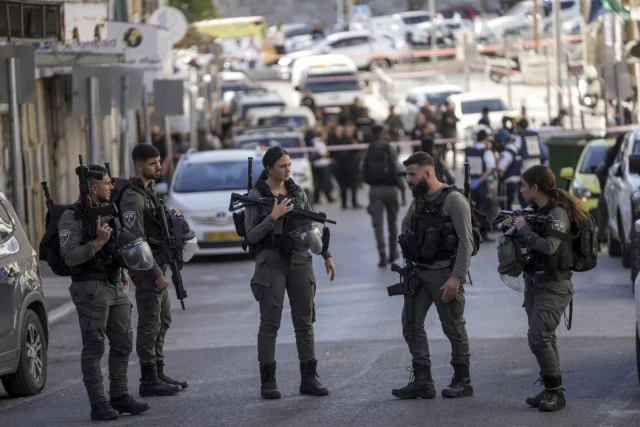 Fuerzas israelíes frustran 2 intentos de apuñalamiento islamista