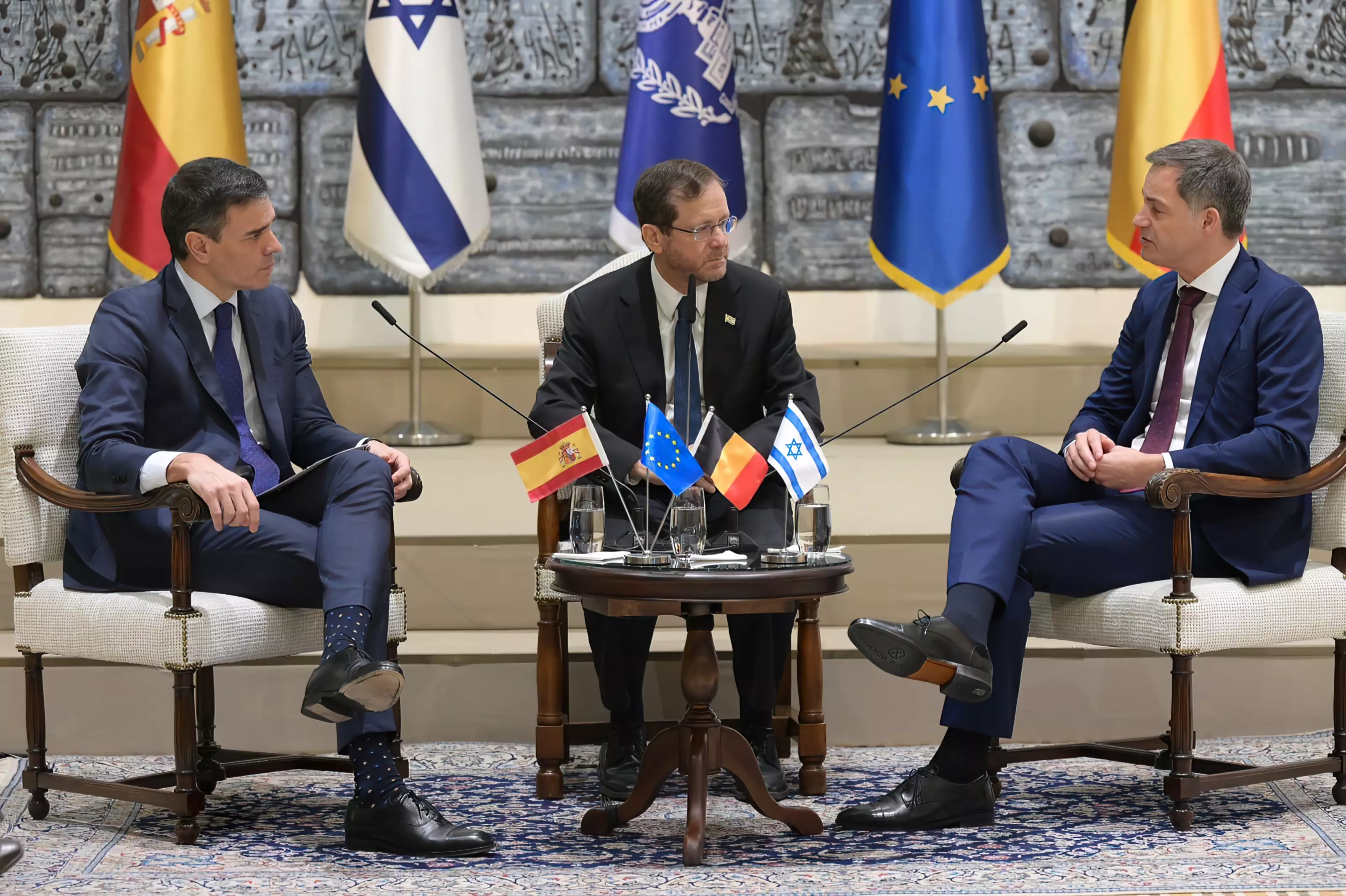 Israel en “horas críticas” antes del acuerdo sobre los rehenes