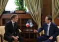 Macron llama y dice que no quiso acusar a Israel de atacar a civiles