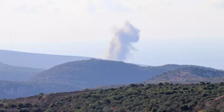 Las FDI atacan instalaciones militares de Hezbolá en Líbano