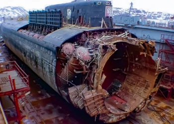 Kursk: Submarino de misiles ruso asesinado por su propio torpedo