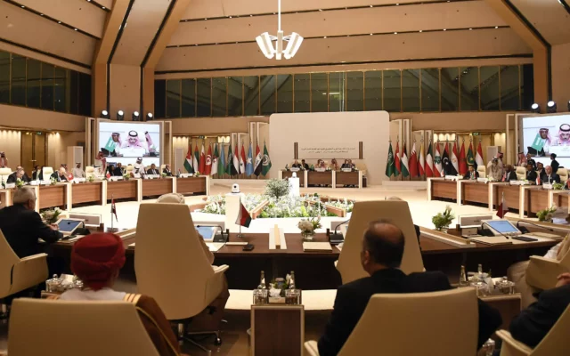 Arabia Saudí acoge reuniones de emergencia centradas en Gaza