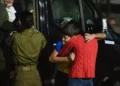 Hamás obligó a niño israelí a ver vídeos de la masacre mientras le apuntaban con un arma