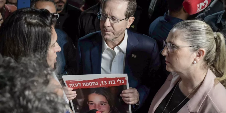 Un hijo del presidente de Israel combate en Gaza