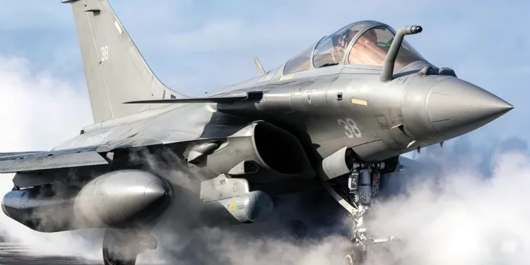 Marina francesa pone a prueba cazas Rafale F4.1