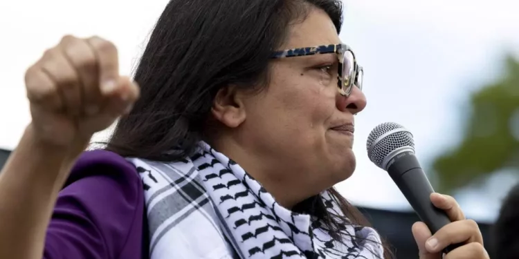 Qué hace que Rashida Tlaib sea palestina: nada