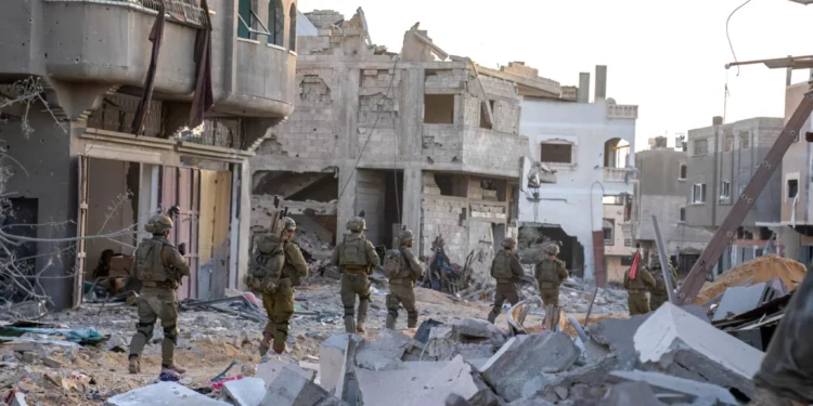 Reportes: Tropas de Israel avanzan hacia el Hospital Shifa