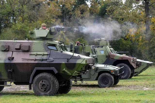 Serbia fortalece sus fuerzas con avanzado arsenal militar