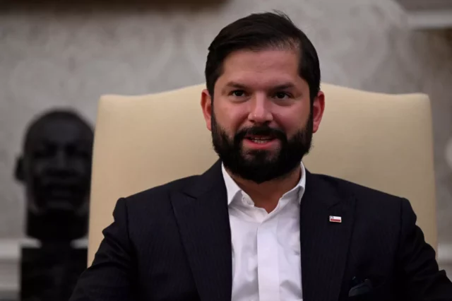 Fuera de la Casa Blanca, el presidente de Chile acusa a Israel de “violar el derecho internacional humanitario”