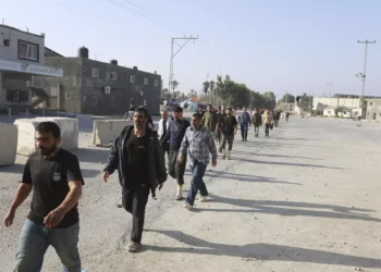 Israel repatria a cientos de gazatíes varados desde octubre