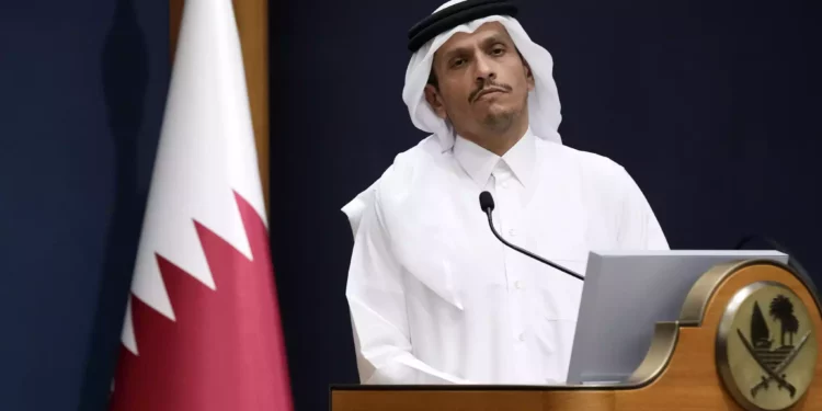 El primer ministro y el ministro de Asuntos Exteriores de Qatar, Mohammed bin Abdulrahman Al Thani, en Doha, Qatar, el 13 de octubre de 2023. (AP Photo/Jacquelyn Martin, Pool)