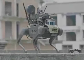 Israel recluta perros robot para combatir en Gaza
