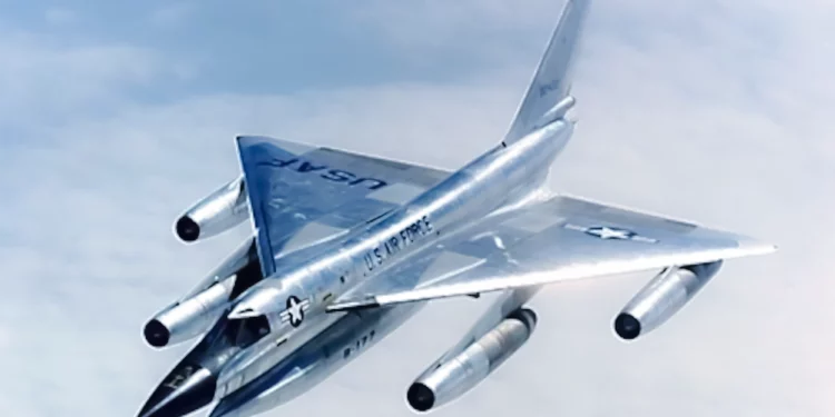 B-58 Hustler: El bombardero nuclear olvidado de Estados Unidos