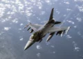 Análisis técnico del F-16: 50 Años de innovación aeronáutica
