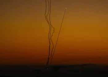 Las FDI liberan 5 brigadas mientras disminuye el lanzamiento de cohetes desde Gaza