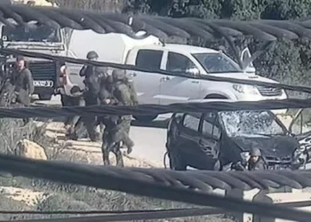 Ataque islamista de embestida con auto: 5 soldados heridos