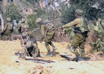 Más de 800 pozos de túneles en Gaza descubiertos por las FDI
