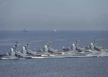 Los F-16 obligarían a huir a la Flota Rusa del Mar Negro