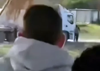 Hamás saquea ayuda humanitaria mientras ataca a civiles de Gaza