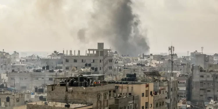 Hamás afirma que número de muertos en Gaza supera los 18.400