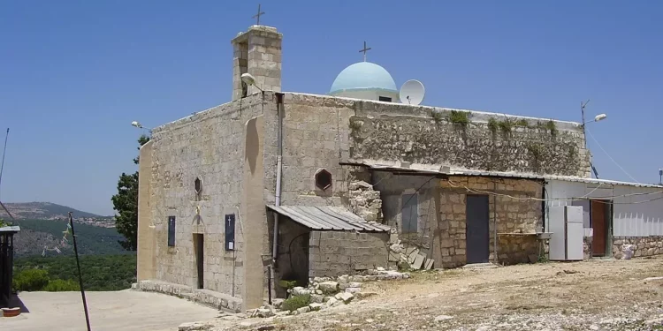 9 soldados heridos al evacuar iglesia atacada por Hezbolá: Uno de gravedad