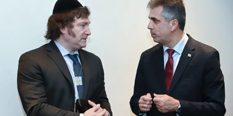 Ministro israelí se reúne con el presidente argentino Javier Milei