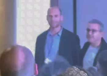 Israelí expulsado de seminario izquierdista por afirmar que Hamás son nazis