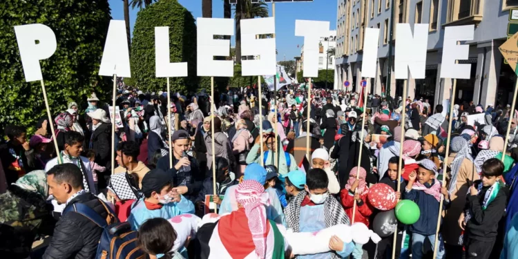 10.000 marroquíes piden exigen fin de los lazos con Israel