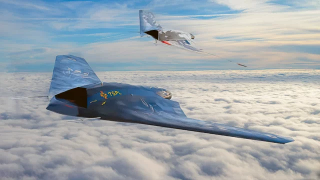 Sukhoi S-70: el copiloto del Su-57 ruso