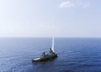 Israel declara operativo 4º buque Sa'ar 6 y envía uno al mar Rojo