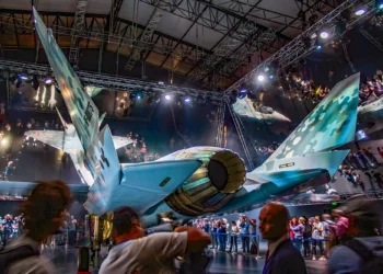 El Su-75 Checkmate: La alternativa rusa al F-35 Lightning II