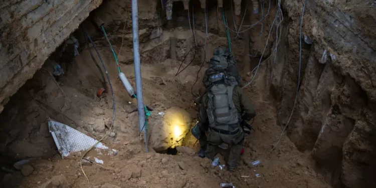 Jefe de las FDI: Es una buena idea inundar los túneles de Hamás